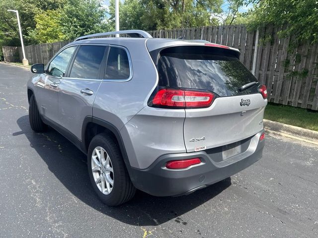 2018 Jeep Cherokee Latitude - 23041195 - 4
