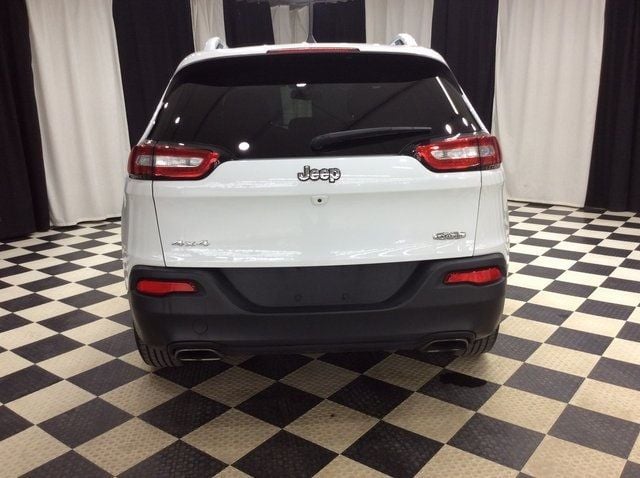 2018 Jeep Cherokee Latitude - 22749687 - 4