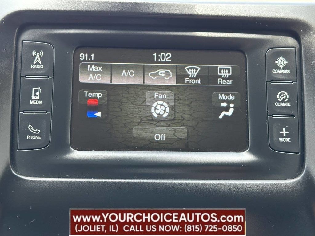 2018 Jeep Cherokee Latitude 4x4 4dr SUV - 22856423 - 45
