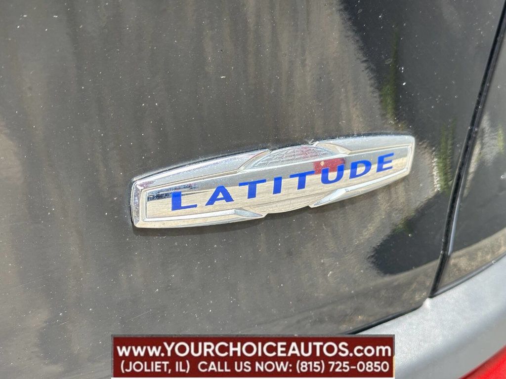 2018 Jeep Cherokee Latitude 4x4 4dr SUV - 22856423 - 5