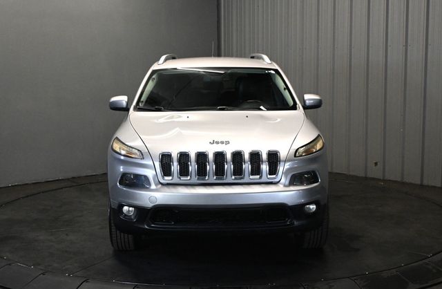 2018 Jeep Cherokee Latitude Plus 4x4 - 23072704 - 1