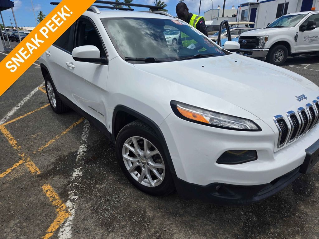 2018 Jeep Cherokee Latitude Plus FWD - 23052279 | Video 1