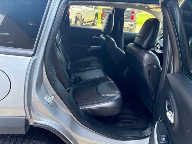 2018 Jeep Cherokee Trailhawk 4x4 - 23040373 - 10