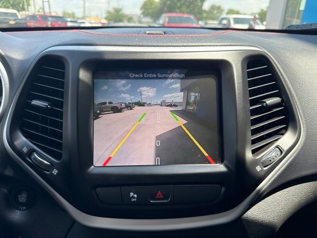 2018 Jeep Cherokee Trailhawk 4x4 - 23040373 - 17