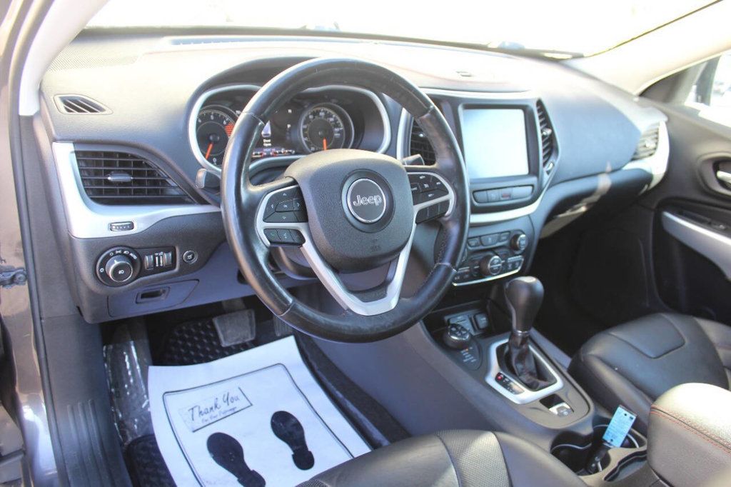 2018 Jeep Cherokee Trailhawk 4x4 - 22887705 - 9