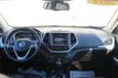 2018 Jeep Cherokee Trailhawk 4x4 - 22887705 - 17