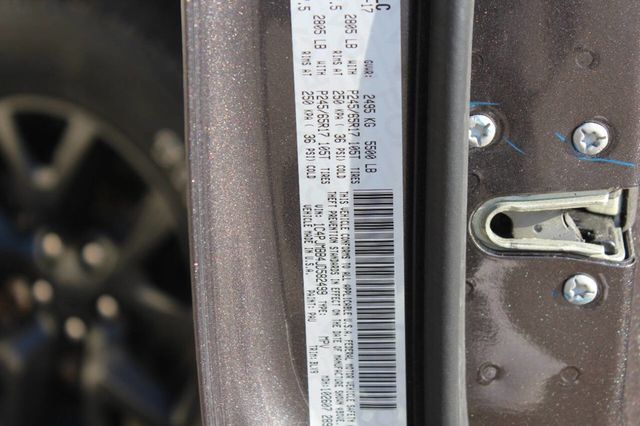 2018 Jeep Cherokee Trailhawk 4x4 - 22887705 - 28