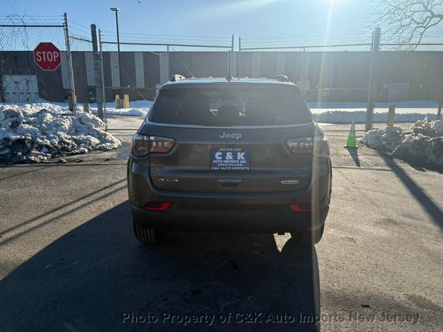 2018 Jeep Compass  - 22985190 - 11