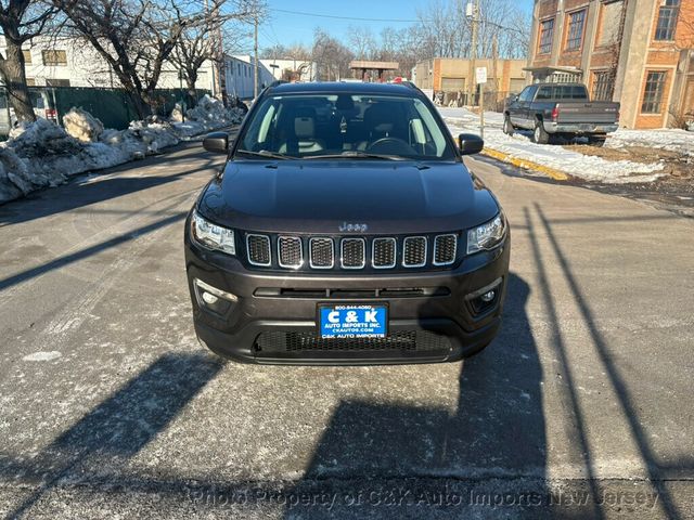 2018 Jeep Compass  - 22985190 - 3