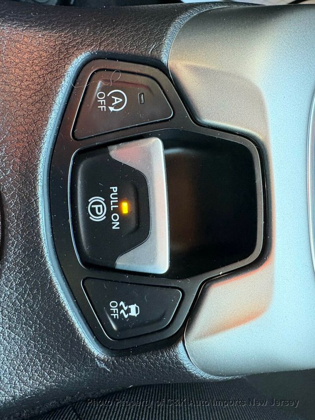 2018 Jeep Compass  - 22985190 - 40