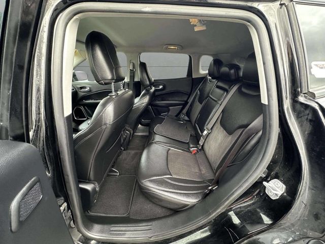 2018 Jeep Compass Altitude 4x4 - 22944151 - 18