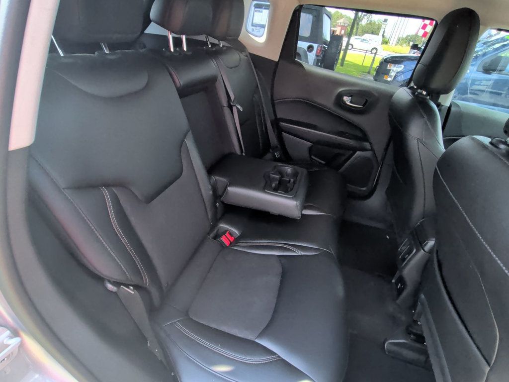 Jeep Compass LATITUDE photo 21