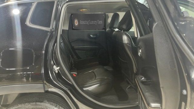 2018 Jeep Compass Latitude 4x4 - 22982579 - 12