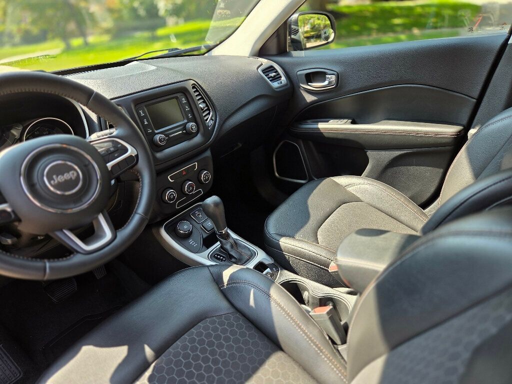 2018 Jeep Compass North Edition Latitude photo 10