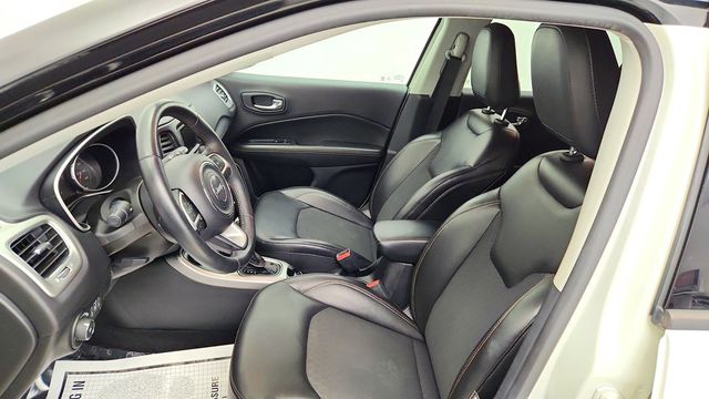 2018 Jeep Compass Latitude 4x4 - 23093239 - 16