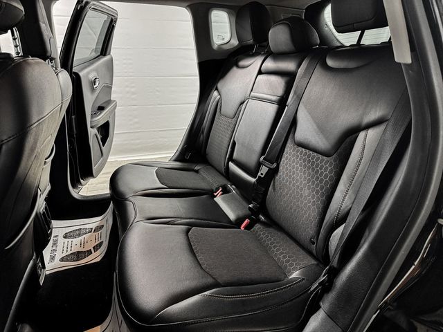 2018 Jeep Compass Latitude 4x4 - 22989330 - 9