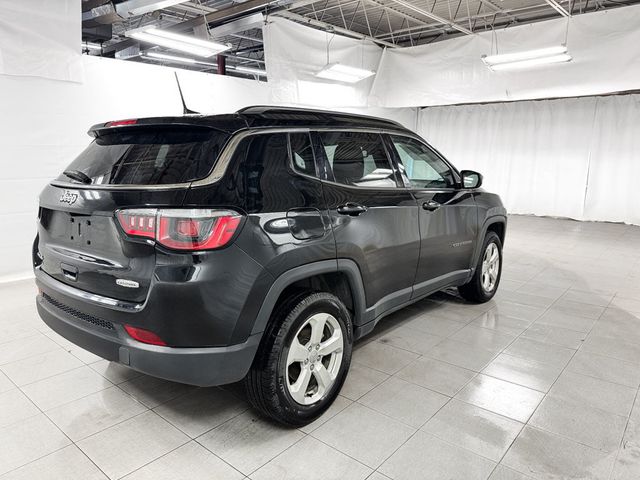 2018 Jeep Compass Latitude 4x4 - 22989330 - 5