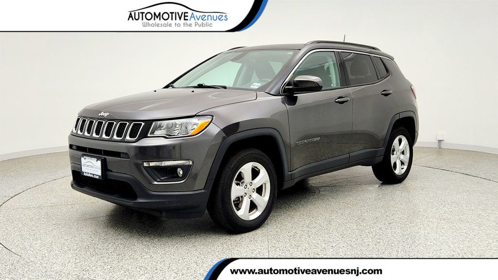 2018 Jeep Compass Latitude 4x4 w/ Navigation, Popular Equipment & Full Sunroof - 23035201 | Video 1