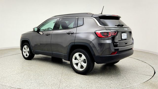 2018 Jeep Compass Latitude 4x4 w/ Navigation, Popular Equipment & Full Sunroof - 23035201 - 6