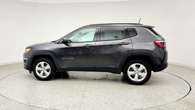 2018 Jeep Compass Latitude 4x4 w/ Navigation, Popular Equipment & Full Sunroof - 23035201 - 7