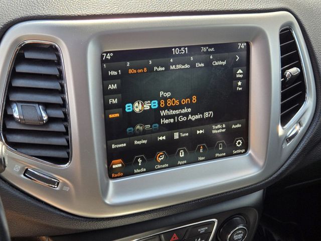 2018 Jeep Compass Latitude FWD - 22954072 - 18