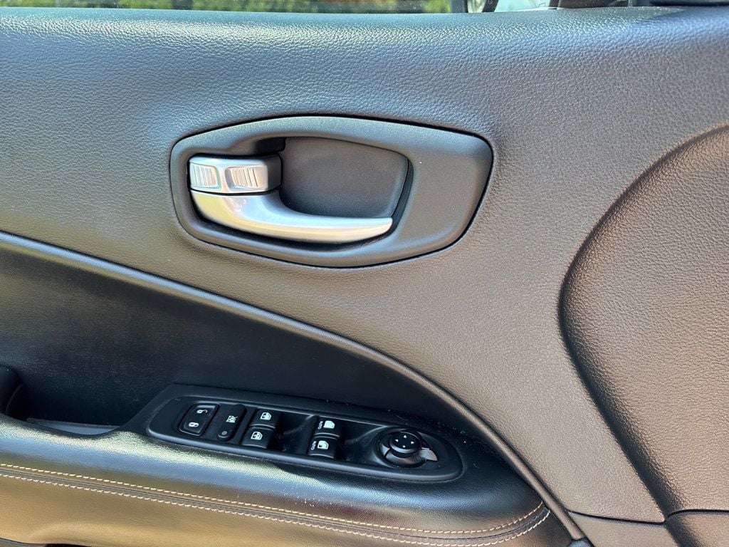 2018 Jeep Compass Latitude Sport Utility 4D - 23025154 - 10