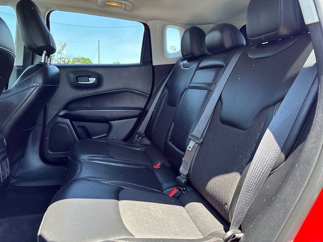 2018 Jeep Compass Latitude Sport Utility 4D - 23025154 - 11