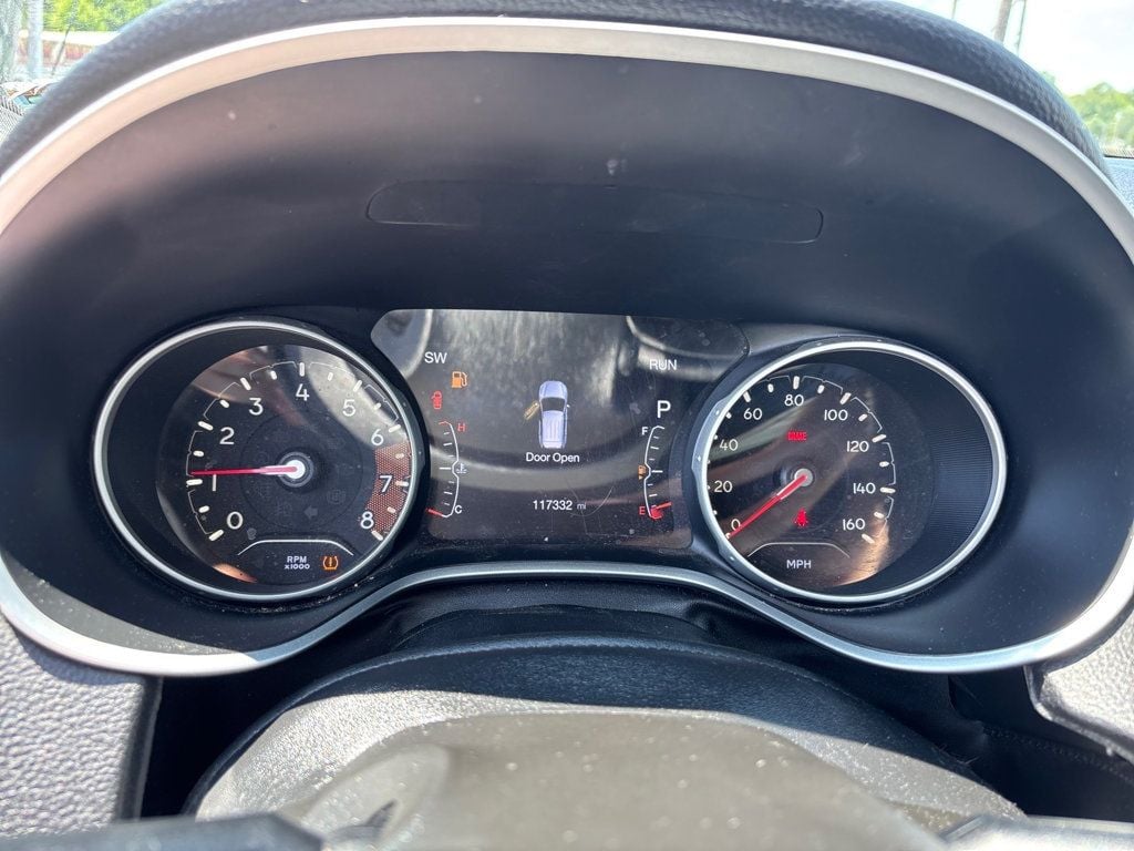 2018 Jeep Compass Latitude Sport Utility 4D - 23025154 - 6