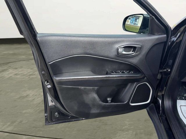 2018 Jeep Compass Limited 4x4 - 23003904 - 9