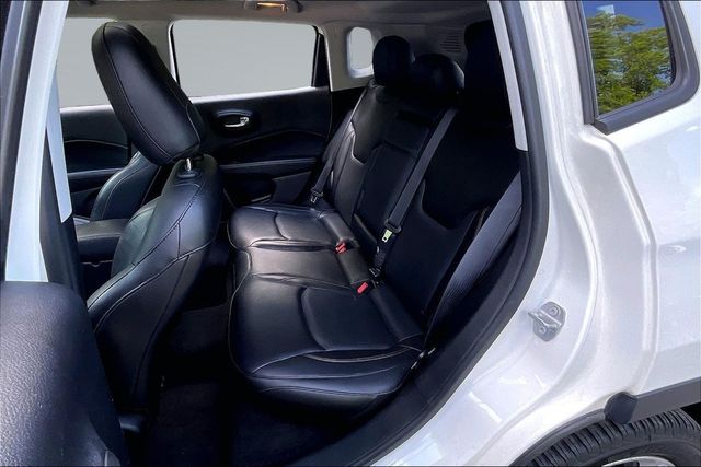 2018 Jeep Compass Limited 4x4 - 23026484 - 17