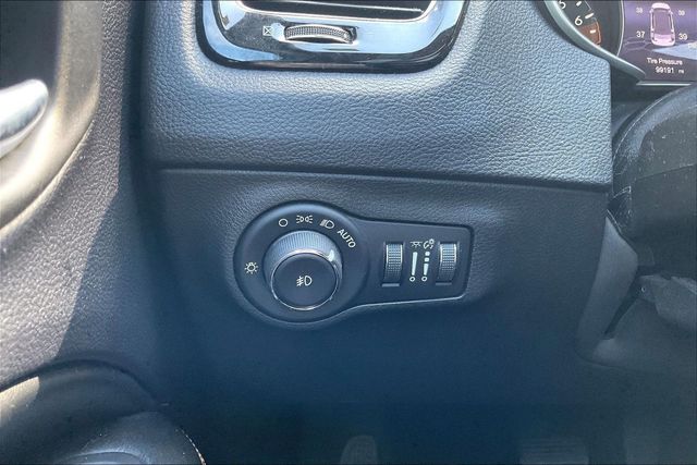 2018 Jeep Compass Limited 4x4 - 23026484 - 30