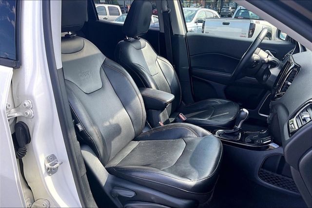 2018 Jeep Compass Limited 4x4 - 23019288 - 11