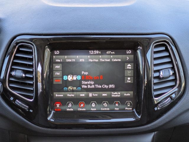 2018 Jeep Compass Limited FWD - 22983465 - 17