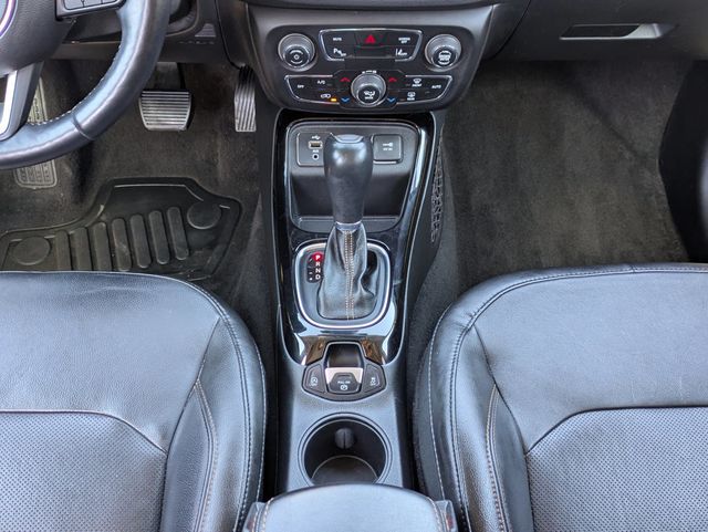 2018 Jeep Compass Limited FWD - 22983465 - 18