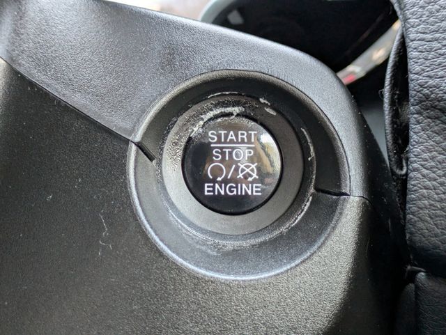 2018 Jeep Compass Limited FWD - 22983465 - 29