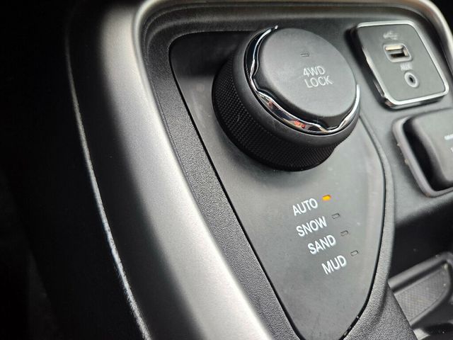 2018 Jeep Compass Sport 4x4 - 23056119 - 17