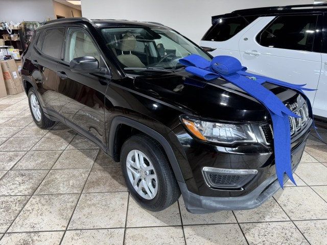 2018 Jeep Compass Sport photo 2