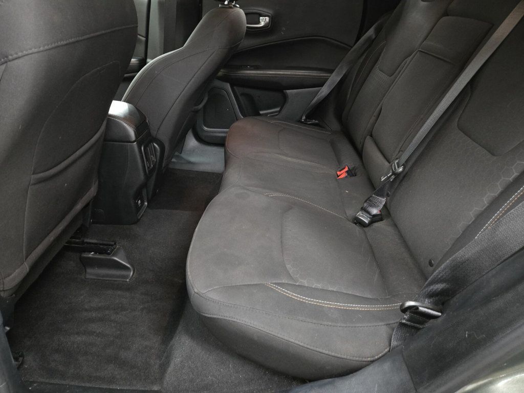 2018 Jeep Compass Sport FWD - 22968986 - 8