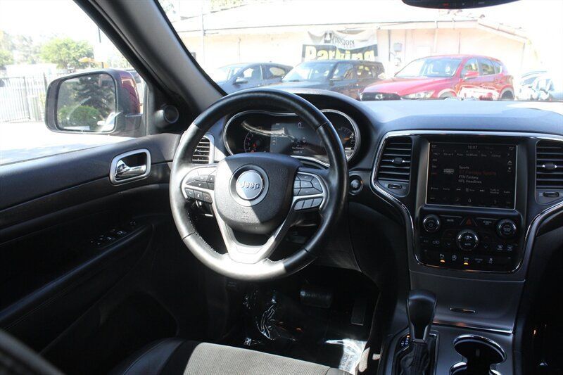 2018 Jeep Grand Cherokee  - 22528315 - 10