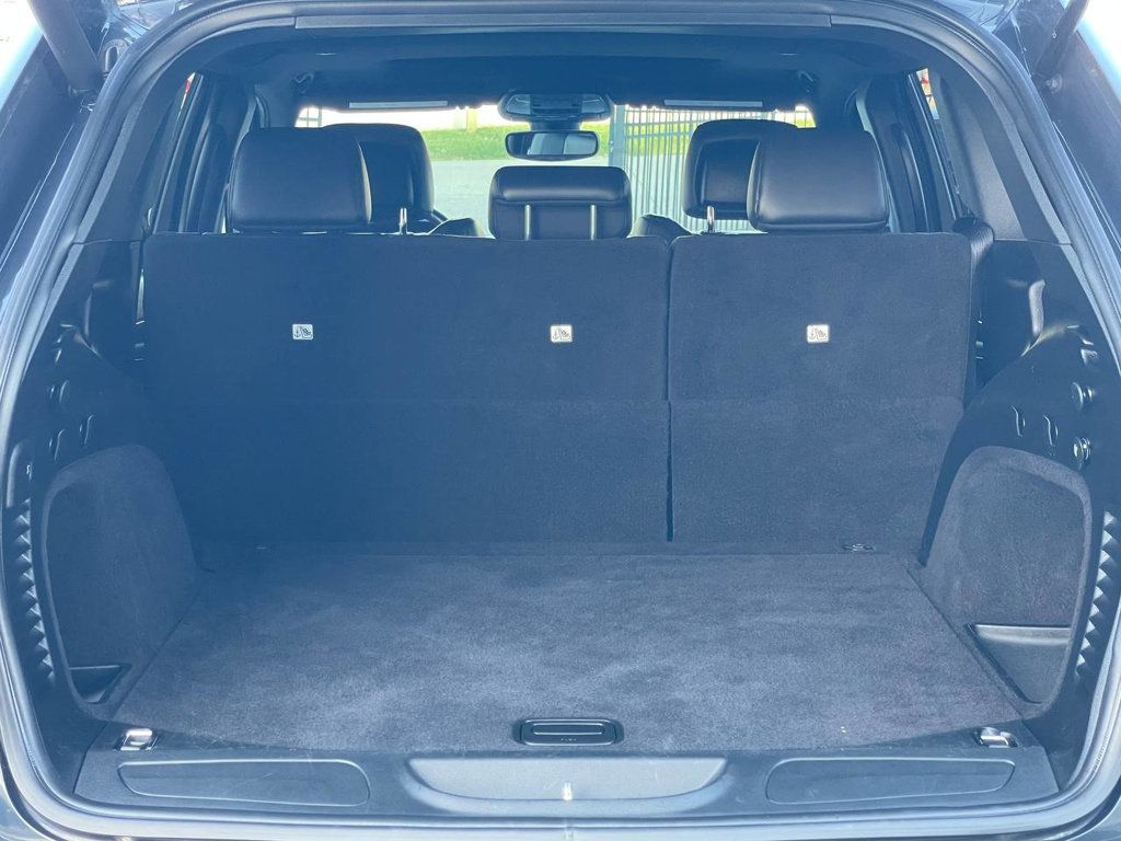 2018 Jeep Grand Cherokee Altitude photo 25