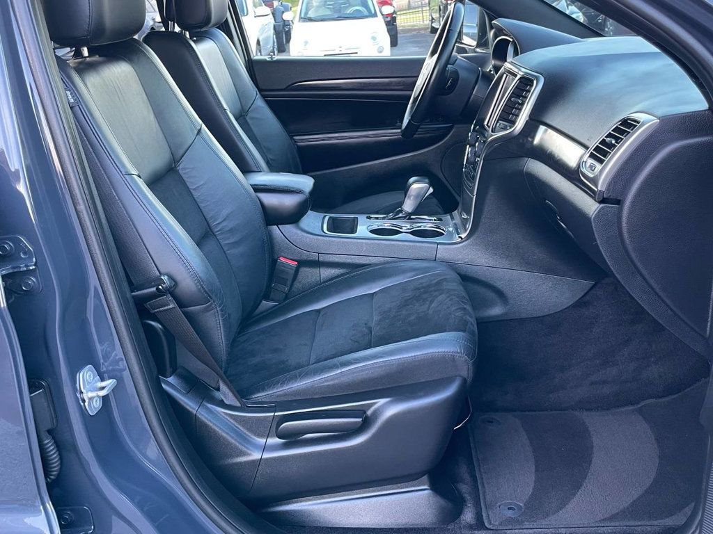 2018 Jeep Grand Cherokee Altitude photo 8