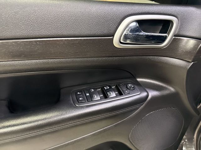 2018 Jeep Grand Cherokee Altitude 4x4 - 23001961 - 34