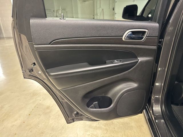 2018 Jeep Grand Cherokee Altitude 4x4 - 23001961 - 38