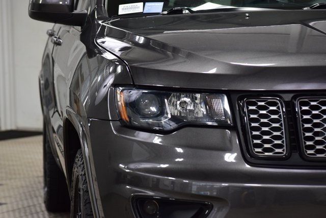 2018 Jeep Grand Cherokee Altitude 4x4 - 22923614 - 11