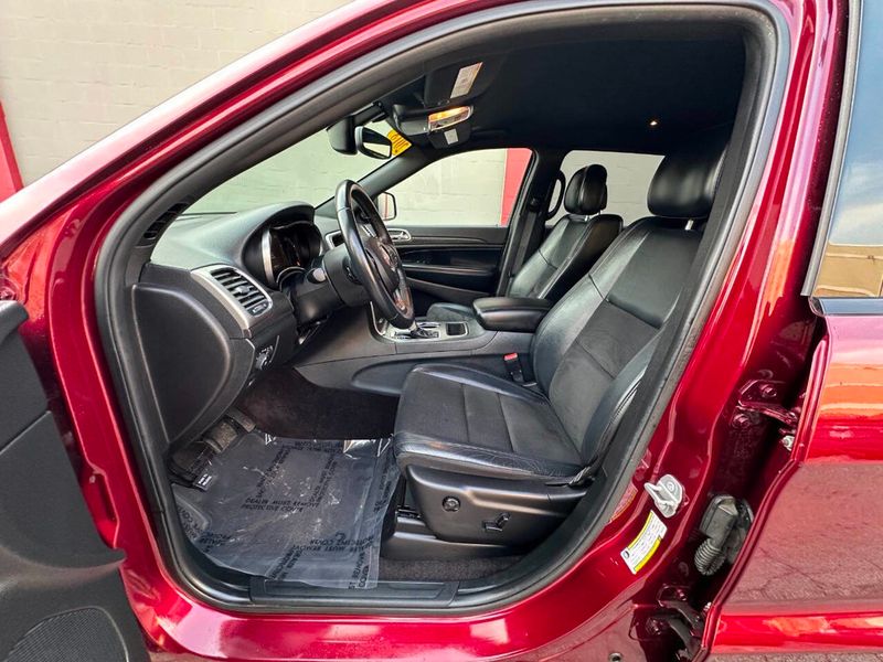 2018 Jeep Grand Cherokee Altitude 4x4 - 22884313 - 10