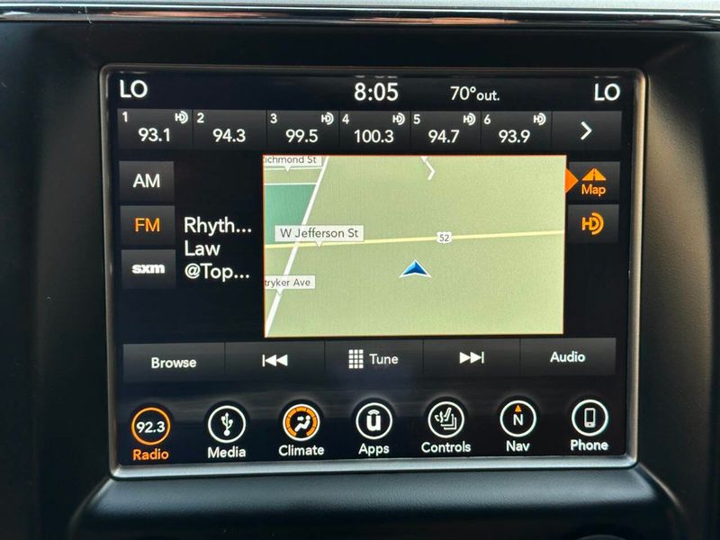 2018 Jeep Grand Cherokee Altitude 4x4 - 22884313 - 36