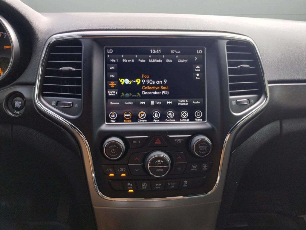 2018 Jeep Grand Cherokee Altitude 4x4 - 22930537 - 29