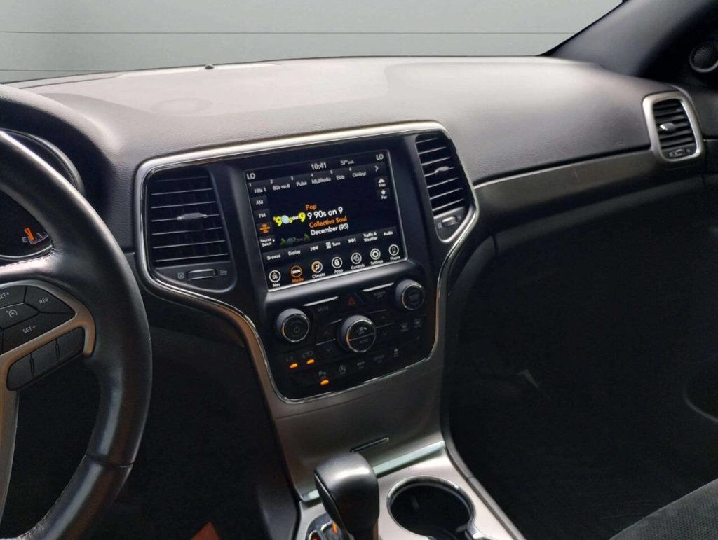 2018 Jeep Grand Cherokee Altitude 4x4 - 22930537 - 30