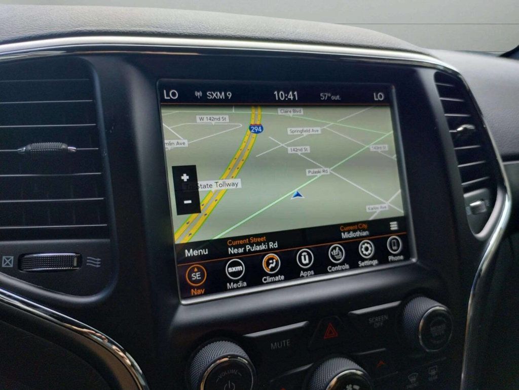 2018 Jeep Grand Cherokee Altitude 4x4 - 22930537 - 35