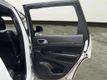 2018 Jeep Grand Cherokee Altitude 4x4 - 23056010 - 18